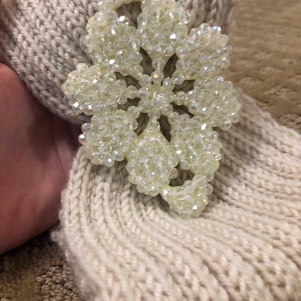 Knitted snowflake headband! New with tags!